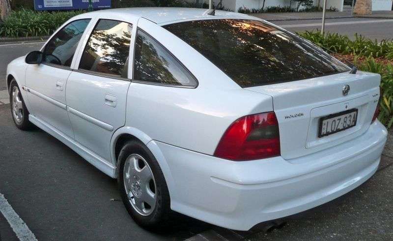 Holden Vectra High Tech 2.0 MT (1997–2003)