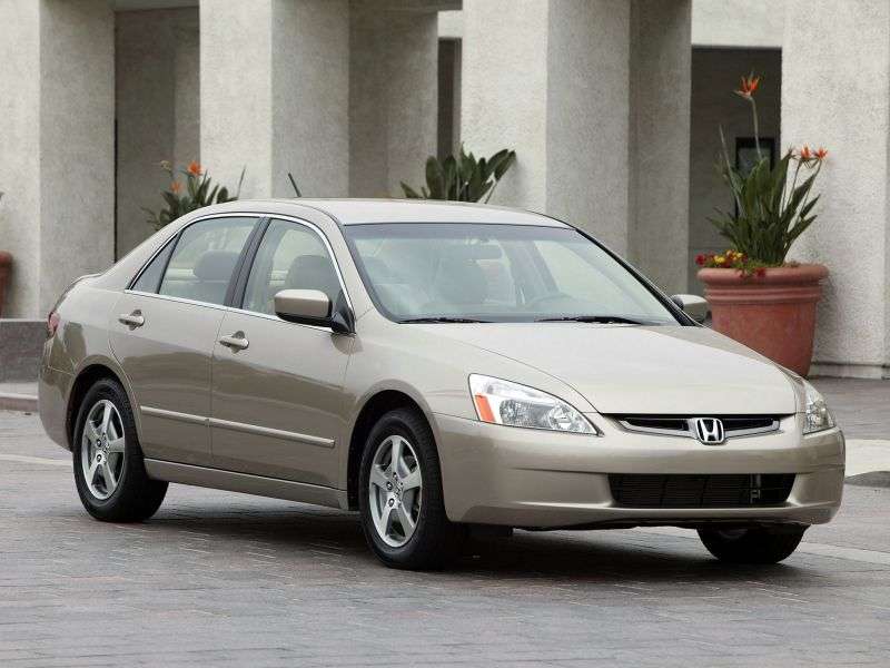 Honda Accord 7 generation US spec sedan 4 doors. 2.4 AT (2003–2006)