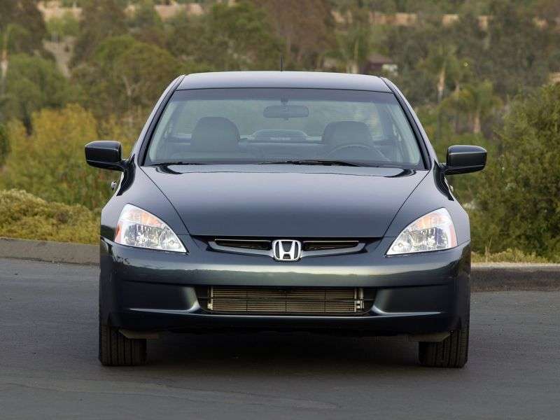 Honda Accord 7 generation US spec sedan 4 doors. 3.0 Hybrid AT (2003–2006)