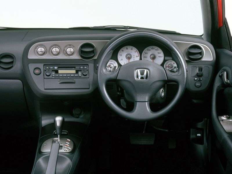 Honda Integra 2 drzwiowe coupe czwartej generacji 2.0 AT (2001 2004)