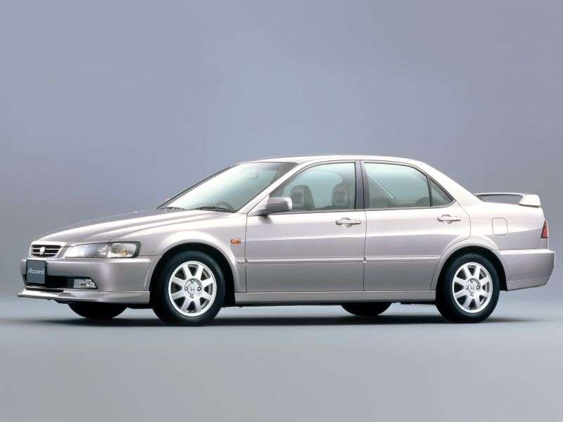 Honda Accord 6 generation JP spec sedan 4 doors. 2.0 MT (1998–2000)
