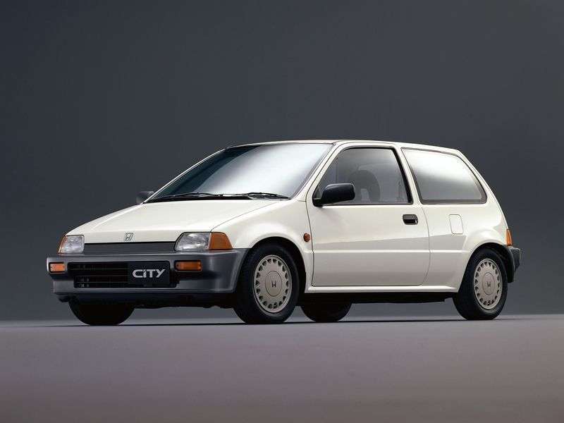 Honda City 2nd generation hatchback 1.3 MT (1986–1994)