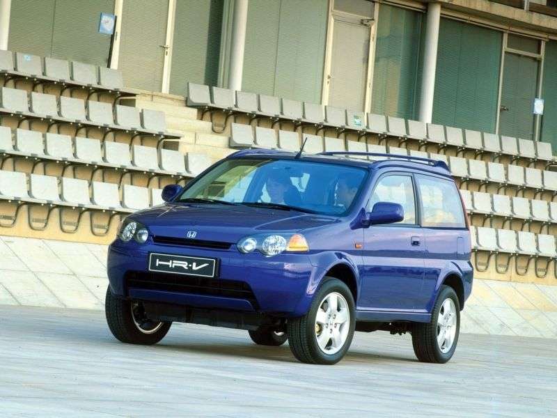 3 drzwiowy crossover Honda HR V pierwszej generacji. 1,6 CVT (1998 2001)