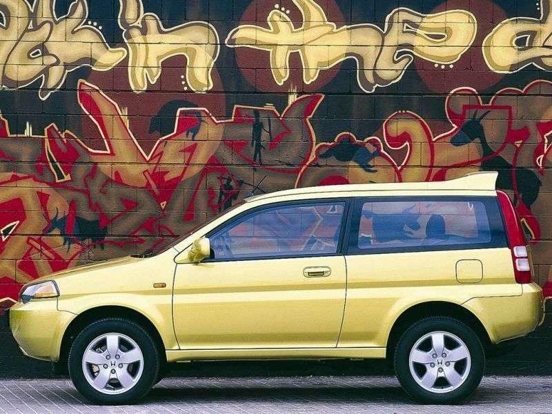 3 drzwiowy crossover Honda HR V pierwszej generacji. 1,6 CVT (1998 2001)