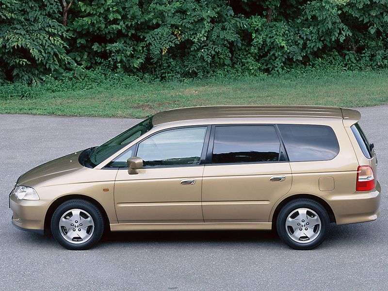Honda Odyssey 2 generation minivan 3.5 MT (1999–2004)