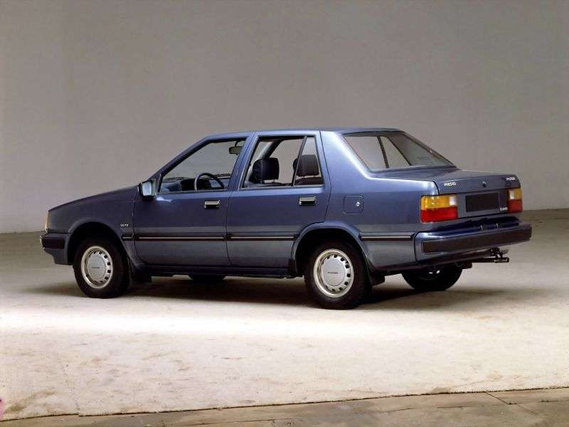 Hyundai Excel X1 sedan 1.5 MT (1985 1989)