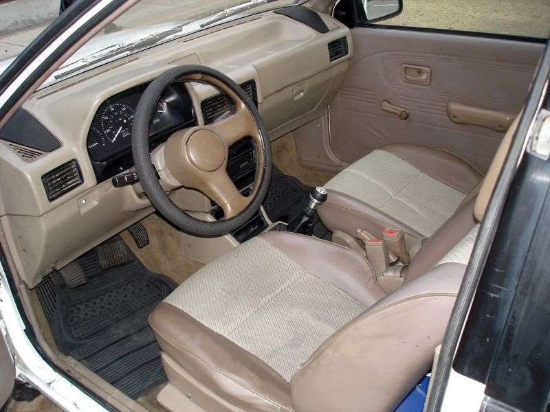 Hyundai Excel X2 hatchback 3 drzwiowy 1,5 mln ton (1989 1991)