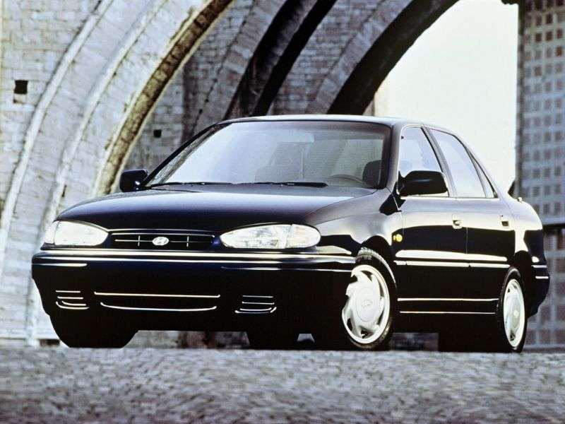 Hyundai Lantra J1 [restyling] 1.5 MT sedan (1993–1995)