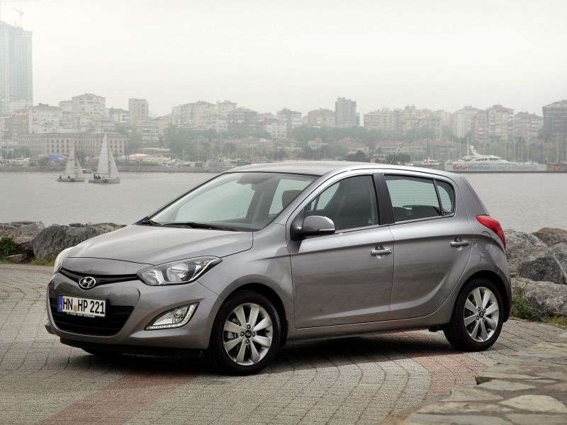 Hyundai i20 1. generacji [zmiana stylizacji] hatchback 1.25 MT (2012 obecnie)