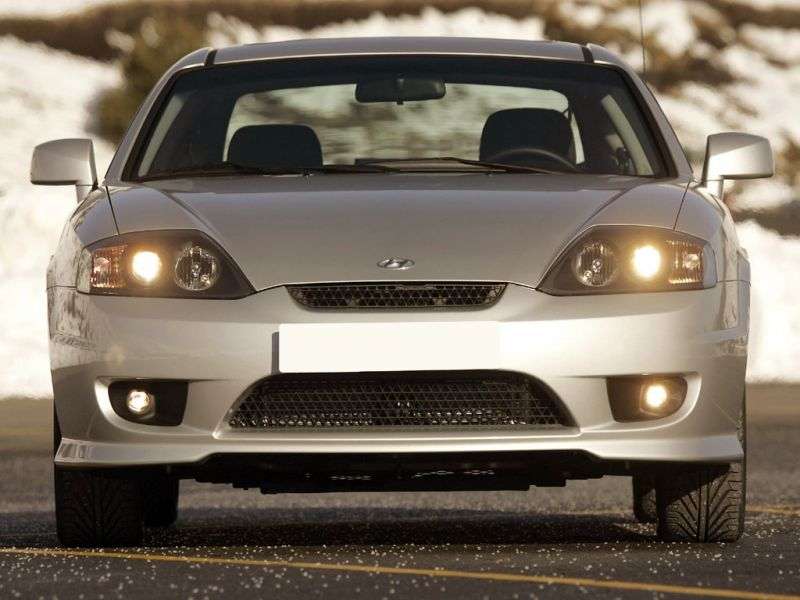 Hyundai Tiburon GK F / L [restyling] coupe 2.0 MT (2005–2006)