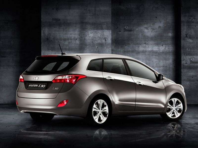Hyundai i30 GD Estate 1.6 MPI MT Active (2013.7) (2012   teraz)