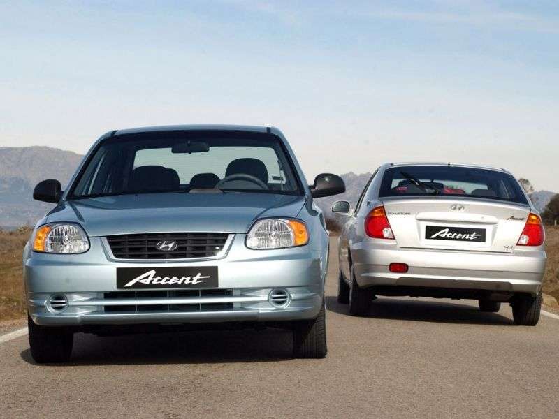 Hyundai Accent LC [zmiana stylizacji] hatchback 5 drzwiowy. 1.5 TDI MT (2002 2006)