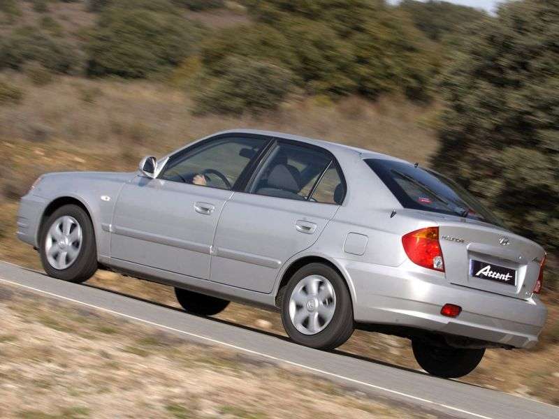 Hyundai Accent LC [restyling] 5 bit hatchback 1.3 MT (2002–2006)