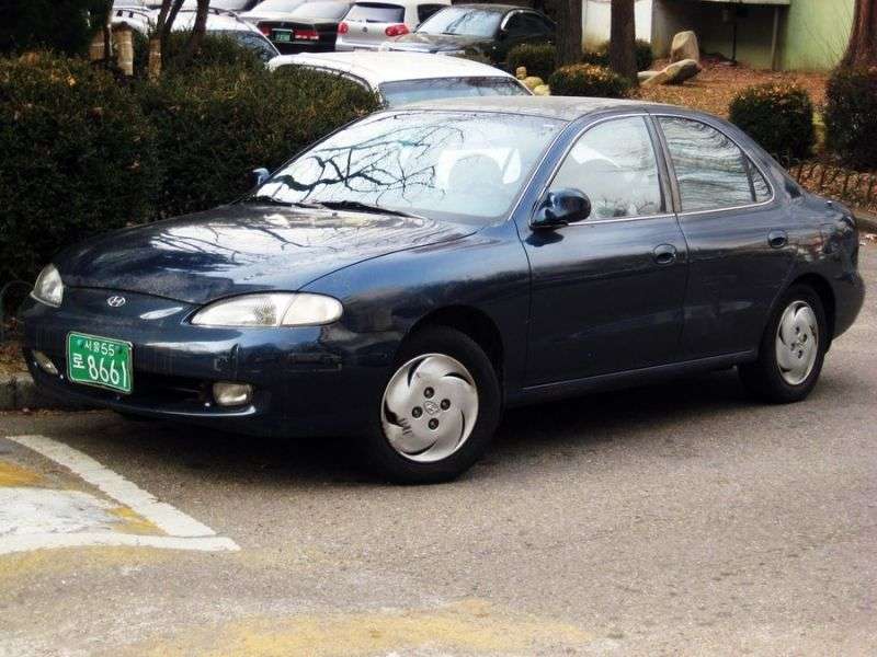 Hyundai Elantra J2Sedan 1.5 MT (1995 1998)