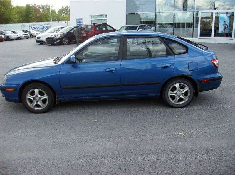 Hyundai Elantra XD [restyling] 1.8 MT hatchback (2003–2006)