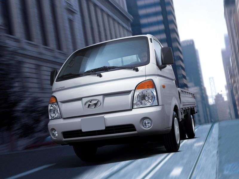Hyundai Porter 4 generation Single Cab board 2 bit. 2.6 D MT (2004–2007)