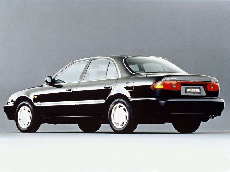 Hyundai Sonata Y3sedan 1.8 MT (1993–1996)