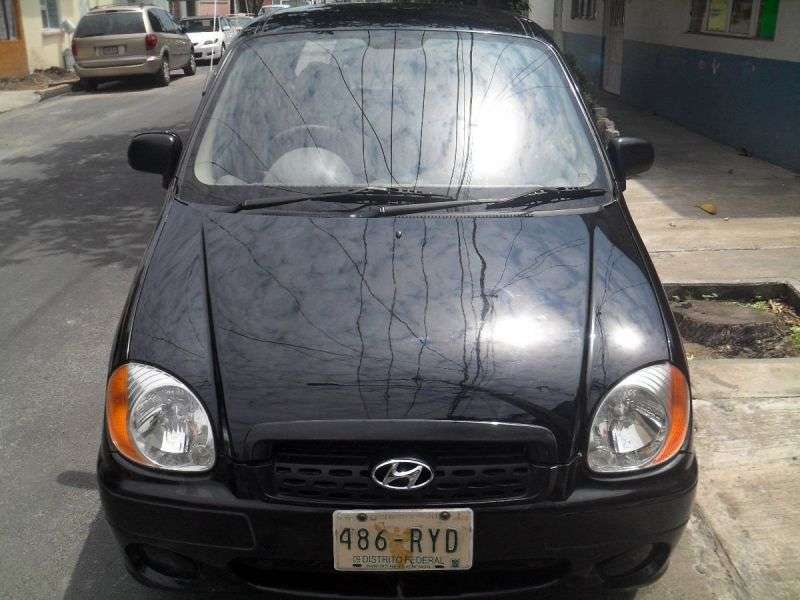 Hyundai Amica 1. generacji [zmiana stylizacji] hatchback 1.0 4AT (2001 2003)