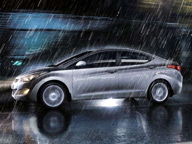 Hyundai Avante MDsedan 1.6 MT (2010 – n.)