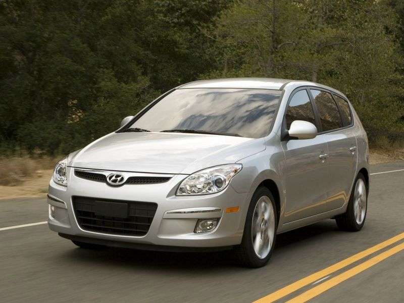 Hyundai Elantra Touring FD Estate 2.0 MT (2009 2012)