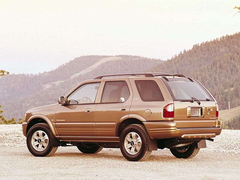 Isuzu Rodeo SUV pierwszej generacji, 5 drzwiowy. 3,2 MT 4WD (1998 obecnie)