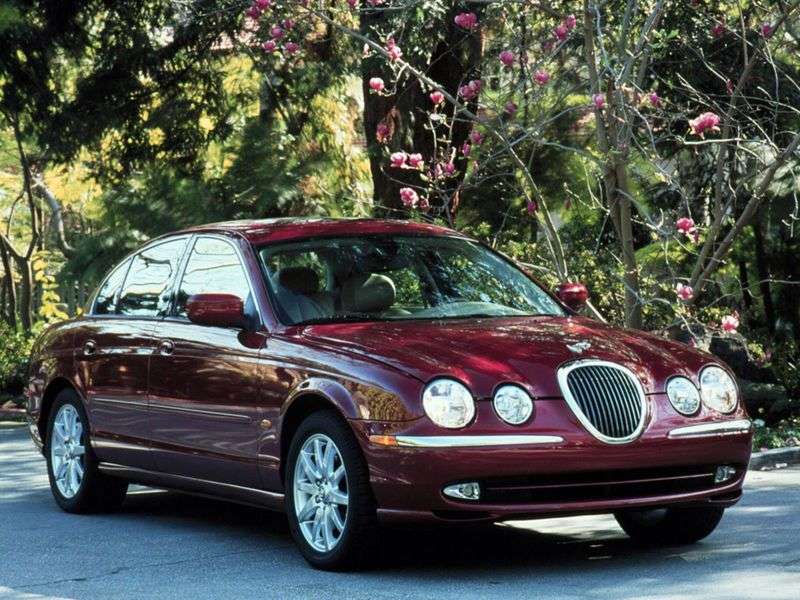 Jaguar S Type 1 generacji sedan 4.0 AT (1999 2002)
