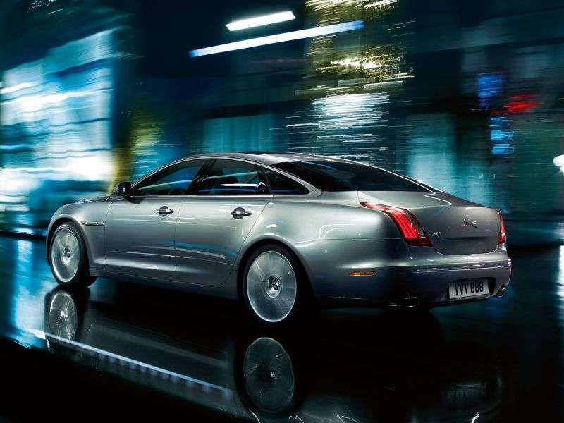 Jaguar XJ X351sandan 4 bit 2.0 AT SWB Luxury (2012 – present)
