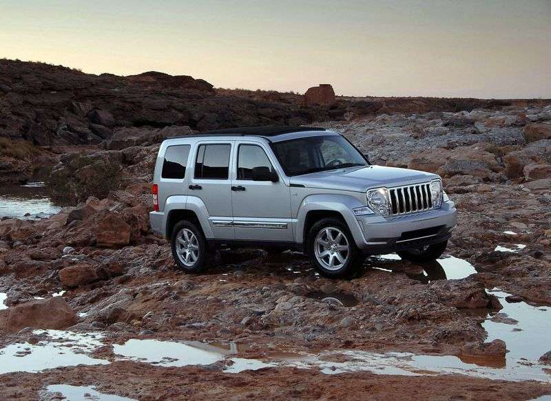 Jeep Cherokee KK SUV 3.7 AT Limited 70th Anniversary Edition (2007 – current century)