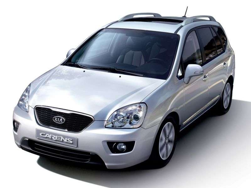 Kia Carens 3. generacja [zmiana stylizacji] minivan 2.0 AT (2010 2012)