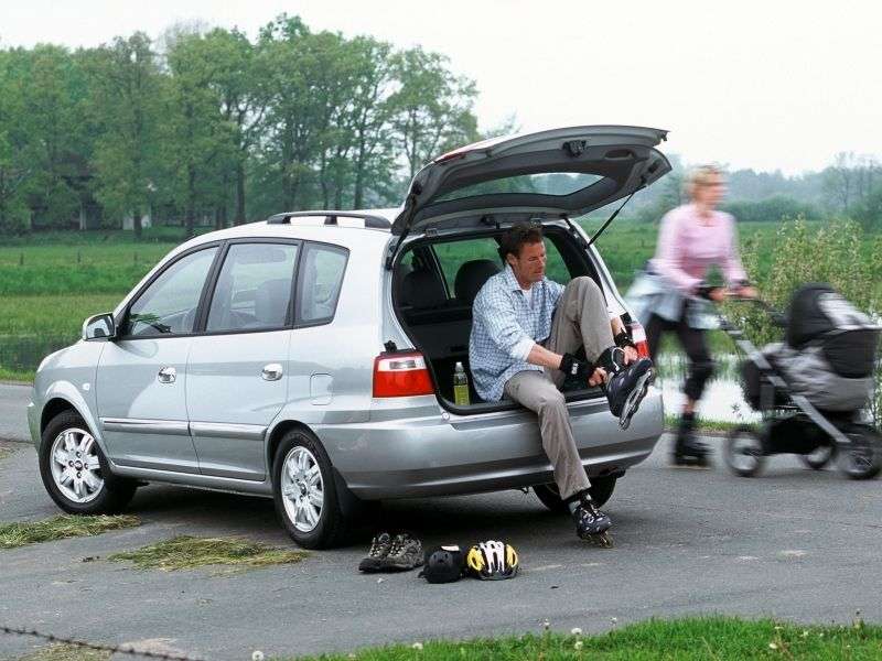 Kia Carens minivan drugiej generacji 1.6 MT (2002 2004)