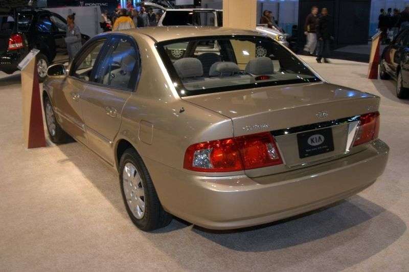 Kia Optima 1st generation [restyled] 2.5 AT sedan (2002–2005)