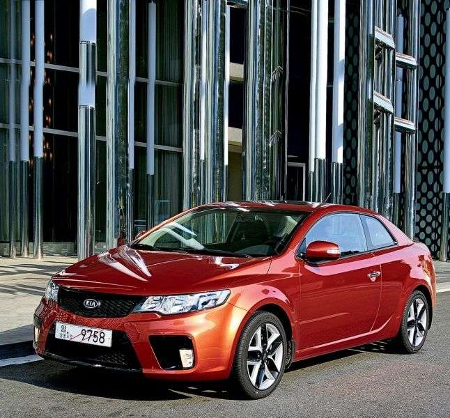 Kia Cerato 2nd generation KOUP coupe 2.0 AT Luxe (2010–2013)