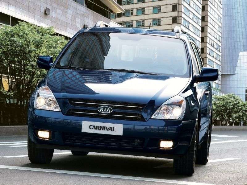 Kia Carnival minivan 2.generacji 2.7 MT (2006 2010)