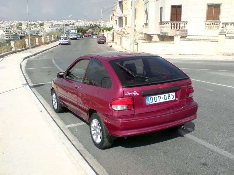 Kia Avella 1st generation hatchback 3 dv. 1.3 AT (1994–1997)