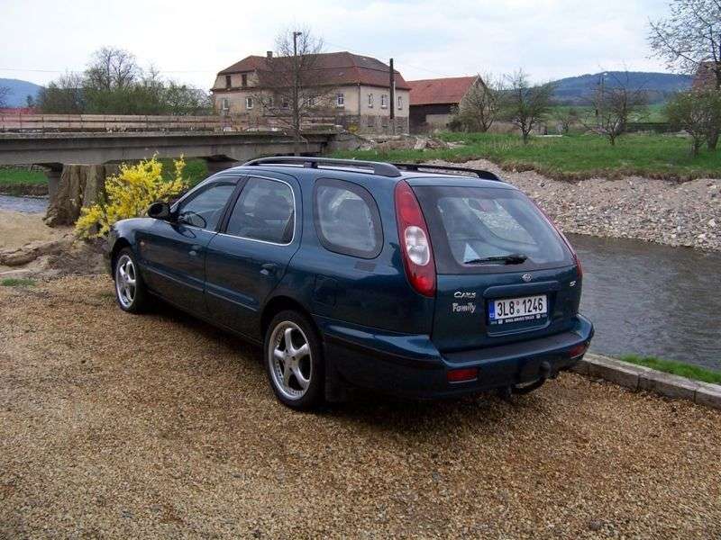 Kia Clarus 1st generation [restyled] station wagon 2.0 MT (1998–2001)