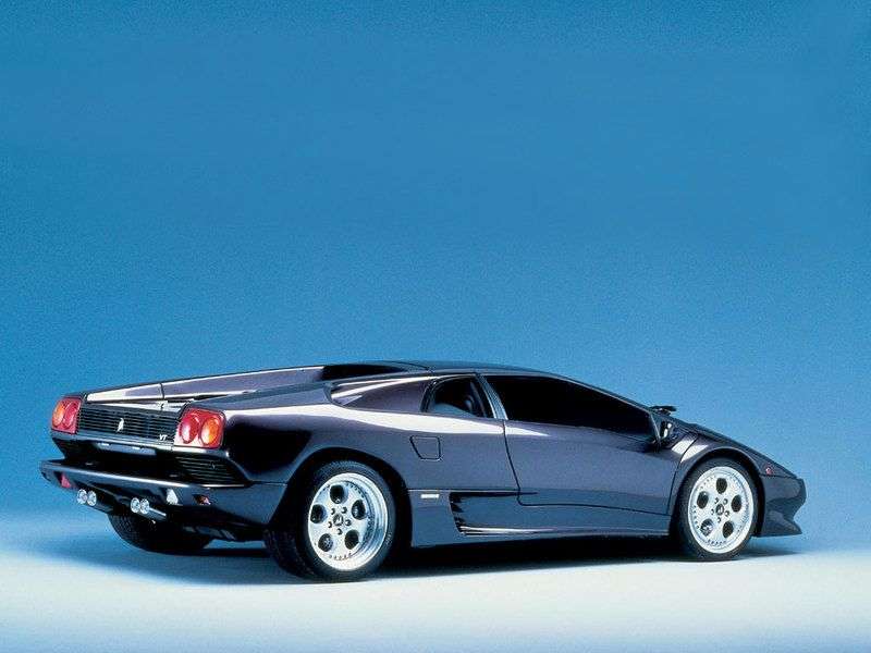 Lamborghini Diablo 2 drzwiowa generacja VT coupe 5,7 MT 4WD (1998 1999)