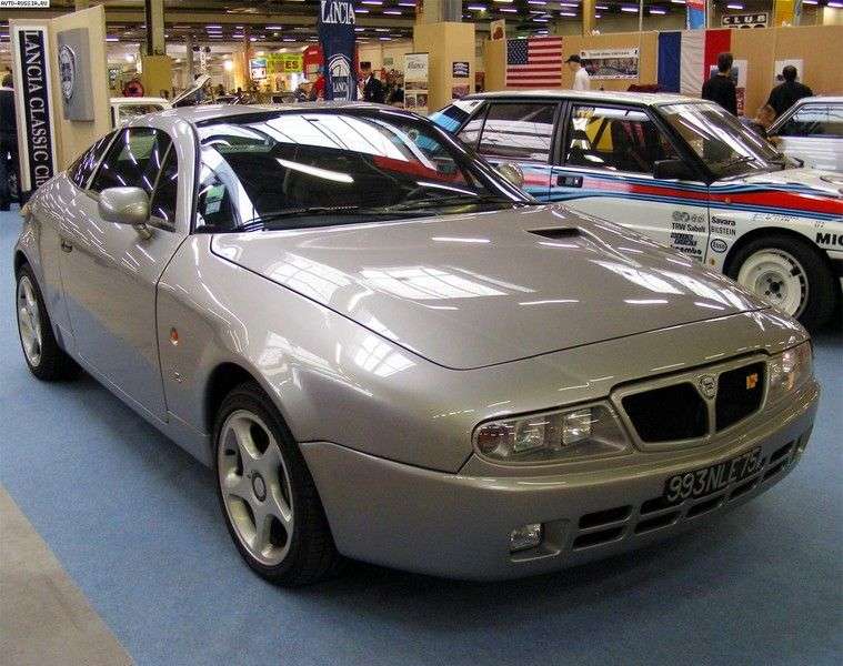 Lancia Hyena 1st generation Coupe 2.0 MT (1992–1996)