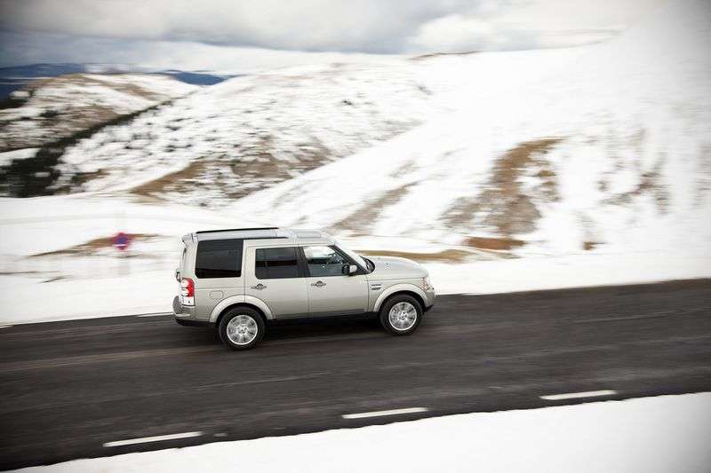 Land Rover Discovery 4th generation IV SUV 2.7 TD AT HSE (2009–2010)