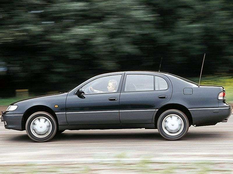 Lexus GS sedan pierwszej generacji 300 AT (1996 1997)