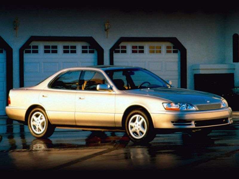 Lexus ES Sedan 2.generacji 300 AT (1991 1997)