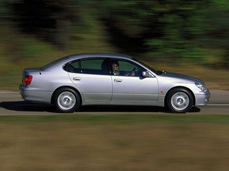 Lexus GS 2nd generation 400 AT sedan (1997–2004)