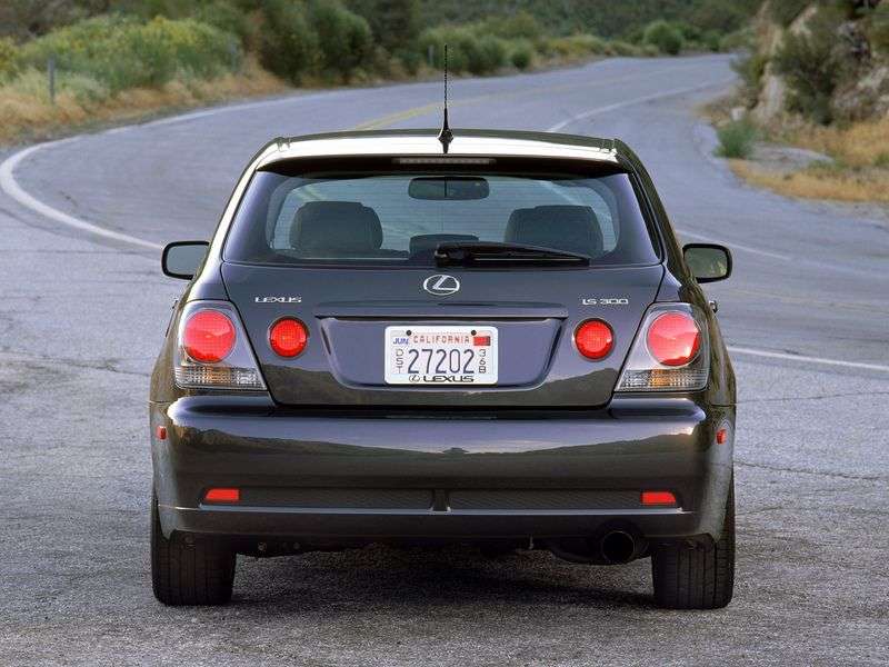 Lexus IS 1st generation station wagon 200 MT (1999–2005)