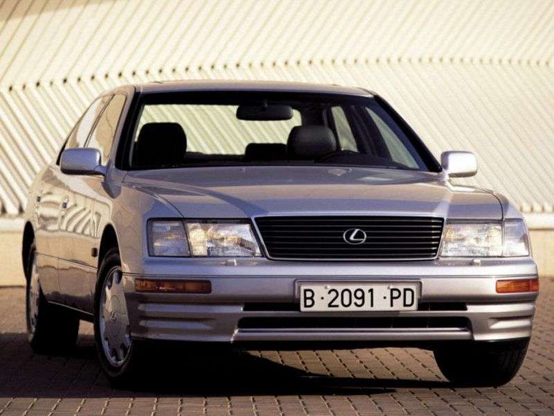 Lexus LS 2nd generation 400 AT saloon (1997–2000)