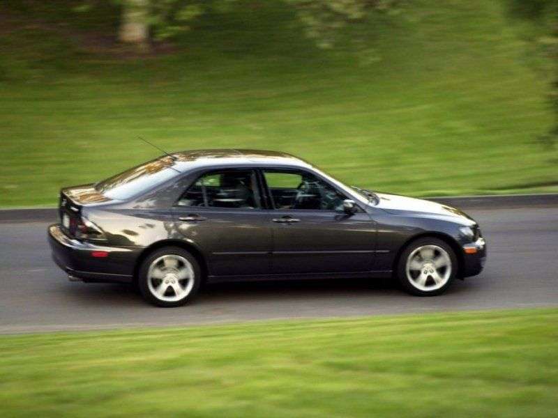 Lexus IS sedan pierwszej generacji 300 MT (2001 2005)
