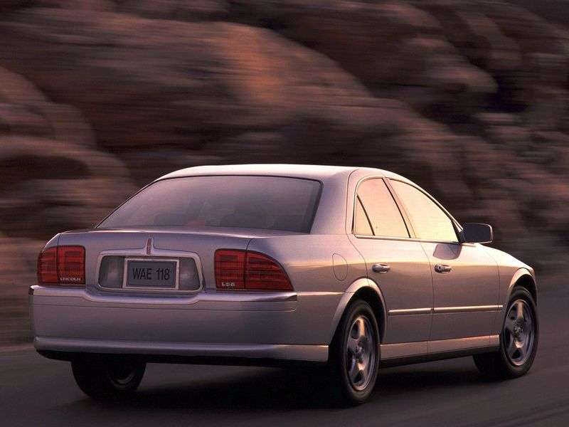 Lincoln LS sedan pierwszej generacji 3.0 MT (2001 2006)