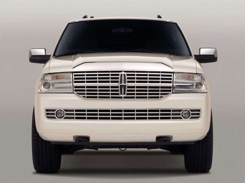 5 drzwiowy SUV Lincoln Navigator 3 generacji L 5,4 AT AWD (2007 obecnie)