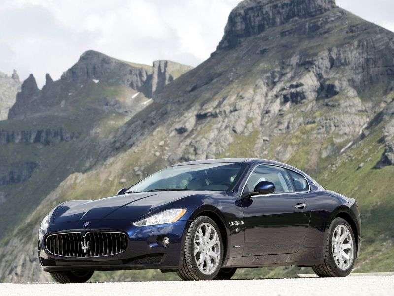 Maserati GranTurismo 2 drzwiowe coupe pierwszej generacji 4,2 AT Basic (2007 obecnie)