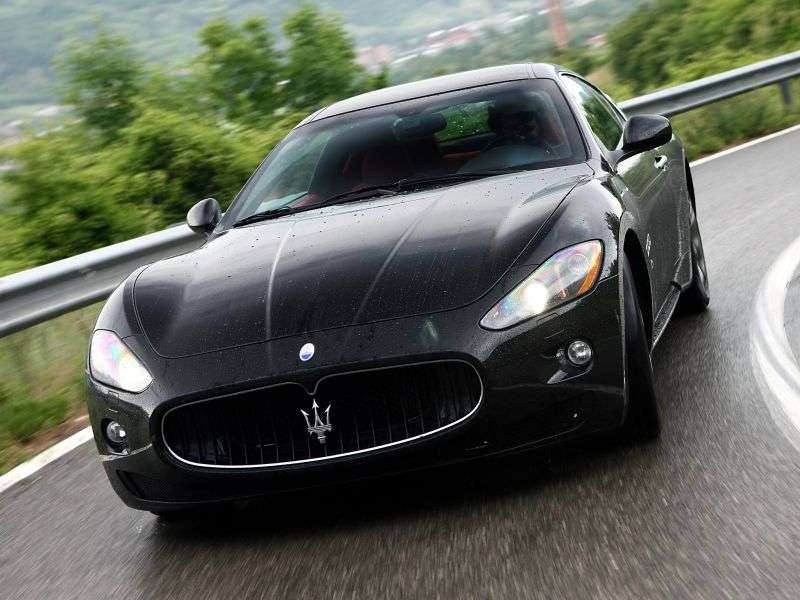 Maserati GranTurismo 1.generacji S coupe 2 drzwiowe 4,7 AMT (2008–2012)