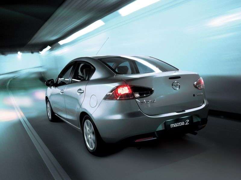Mazda 2 2nd generation sedan 1.5 MT (2008–2010)