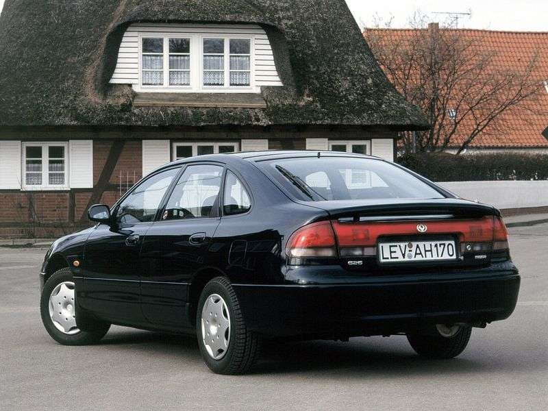 Mazda 626 GE hatchback 2.0 MT D Comprex (1993 1997)